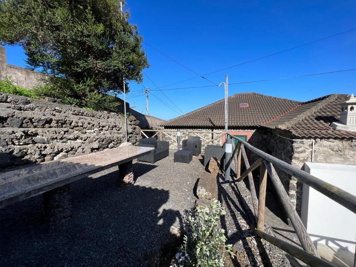 Gouveia Cottage Seixal  Bagian luar foto